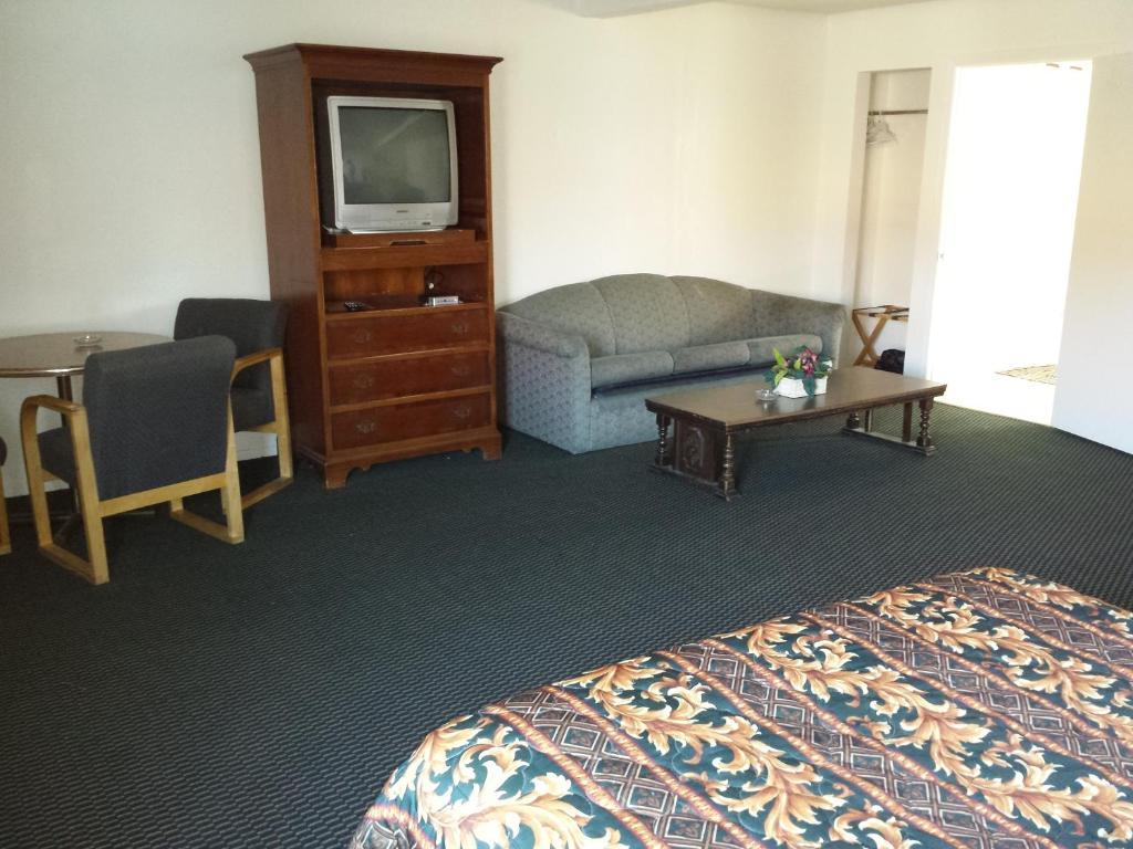 New Kansan Motel Rancho Cucamonga Værelse billede